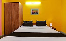 Hotel O Red Rose Near Noapara Metro Station